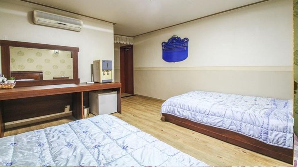 Bobos Hotel Чеджудо Экстерьер фото